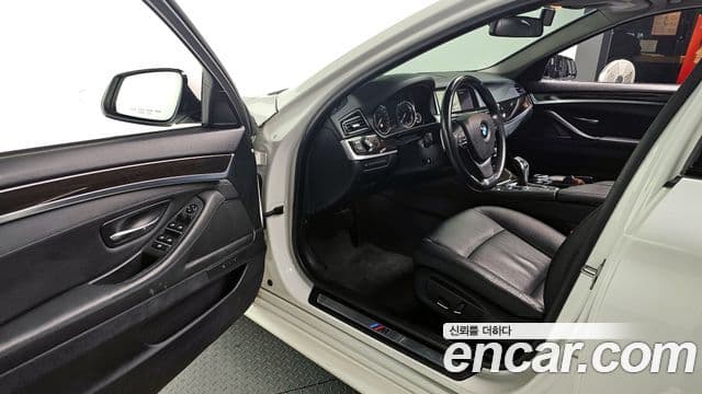 BMW 5시리즈 (F10) 528i M Aero Dynamic, 2016 10
