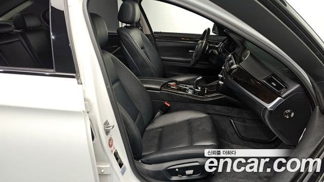 BMW 5시리즈 (F10) 528i M Aero Dynamic, 2016 11