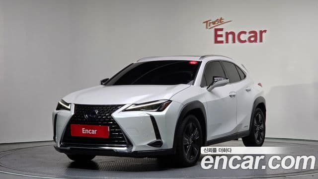 Lexus UX250h, 2019 1