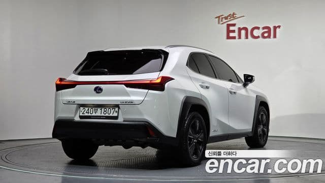 Lexus UX250h, 2019 2