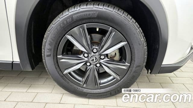 Lexus UX250h, 2019 все фото