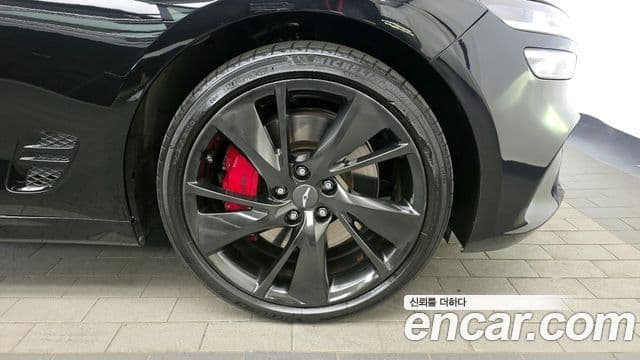 Genesis The / новый New G70, 2021 все фото