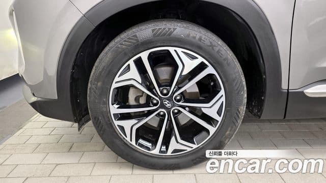 Hyundai Santa Fe TM Prestige, 2019 все фото