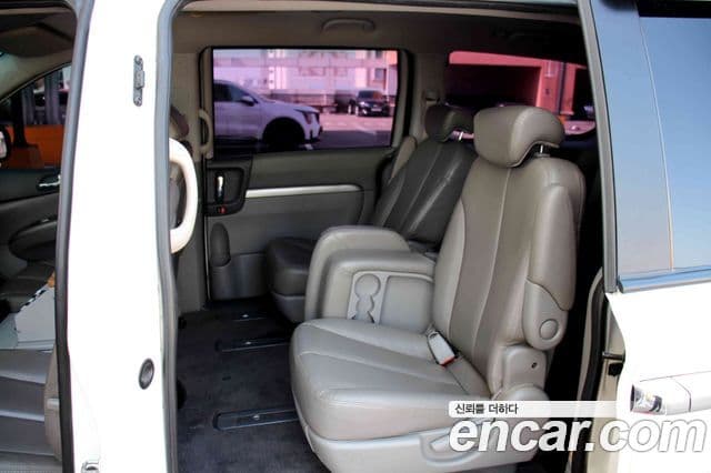 Kia Carnival R топовая версия, 2013 18