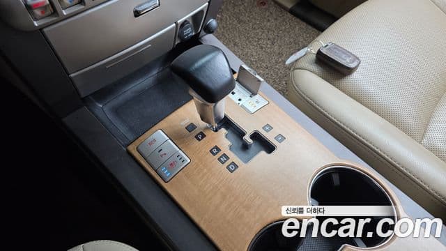 Kia Mohave 4WD KV300, 2014 9