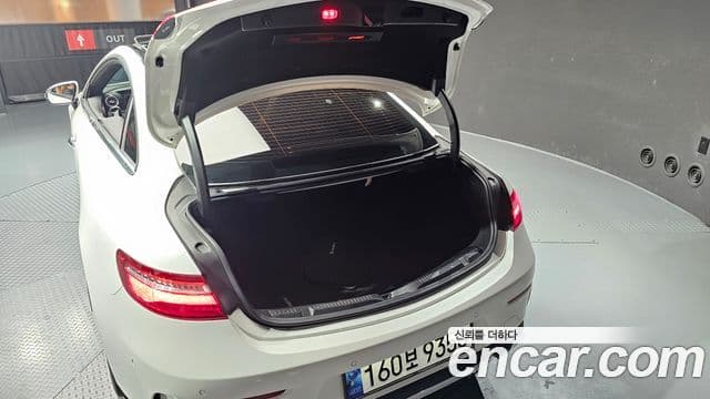 Mercedes-Benz E-класс W213 E220d купе, 2018 20