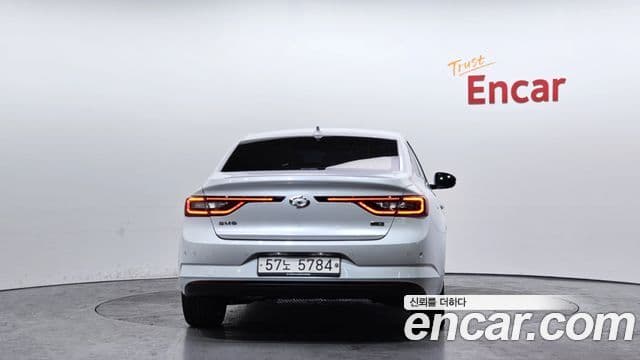 Renault Korea(Samsung) SM6 2.0 LPe RE (для людей с инвалидностью), 2019 4