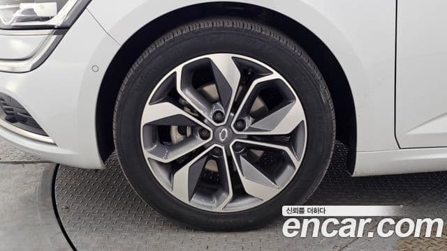 Renault Korea(Samsung) SM6 2.0 LPe RE (для людей с инвалидностью), 2019 все фото