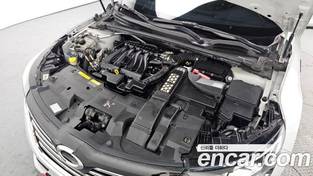 Renault Korea(Samsung) SM6 2.0 LPe RE (для людей с инвалидностью), 2019 6