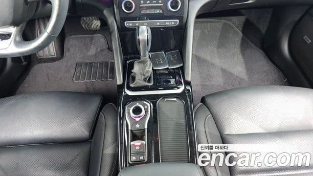 Renault Korea(Samsung) SM6 2.0 LPe RE (для людей с инвалидностью), 2019 9