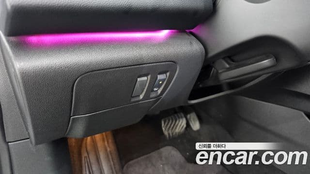 Renault Korea(Samsung) SM6 2.0 LPe RE (для людей с инвалидностью), 2019 18