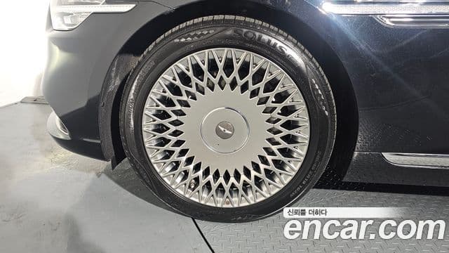 Genesis G90 Premium Luxury, 2019 все фото