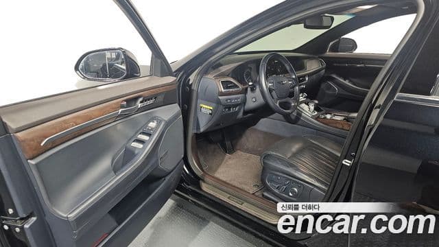 Genesis G90 Premium Luxury, 2019 10