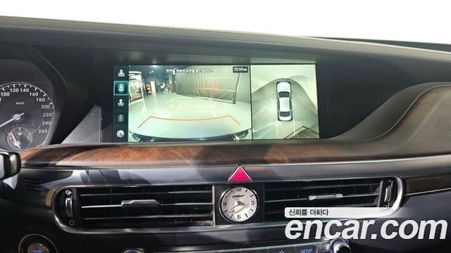 Genesis G90 Premium Luxury, 2019 15