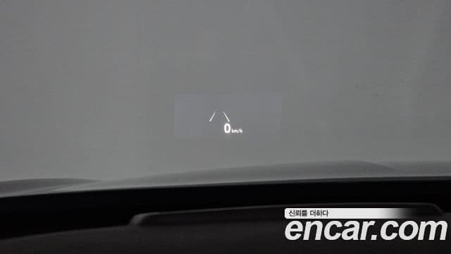 Genesis G90 Premium Luxury, 2019 17