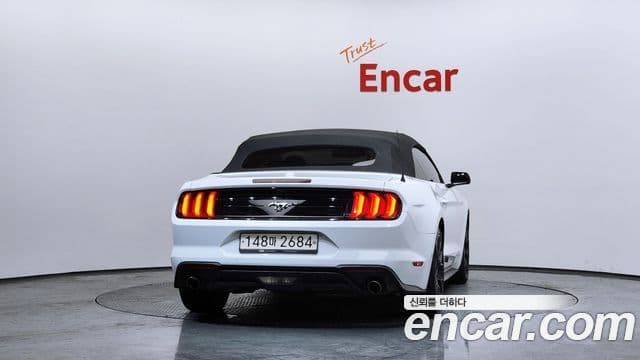 Ford Mustang кабриолет, 2019 4