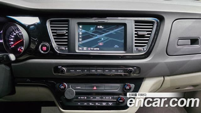 Kia All New Carnival Prestige, 2018 15