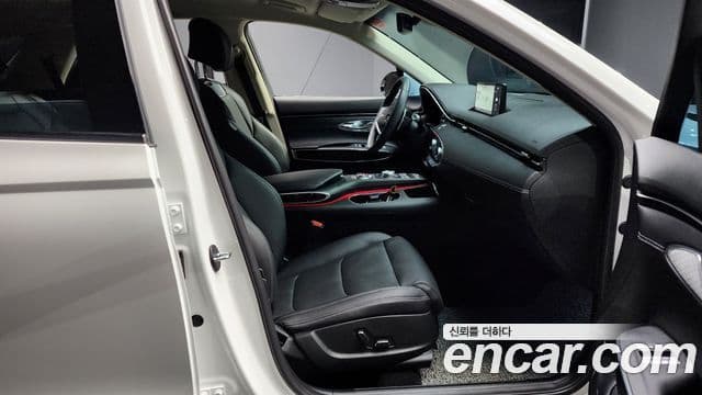 Genesis GV70, 2024 10