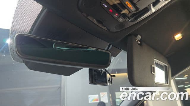 Kia K5 гибрид 3세대 Signature, 2020 19