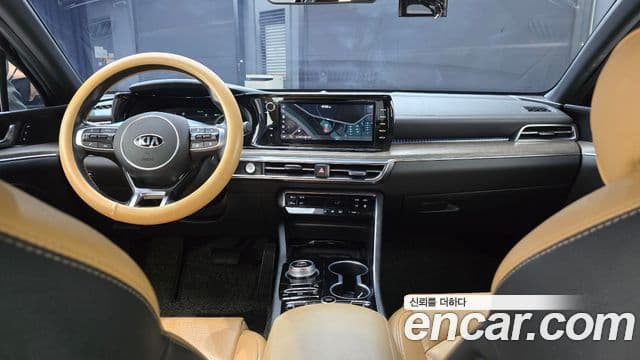 Kia K5 гибрид 3세대 Signature, 2020 20