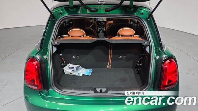 Mini Cooper S 3세대, 2024 20