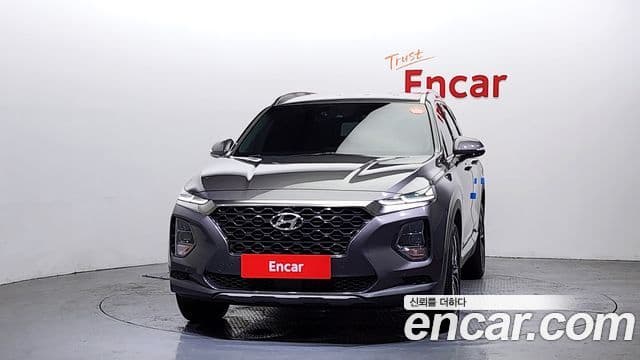 Hyundai Santa Fe TM Exclusive Special, 2019 3