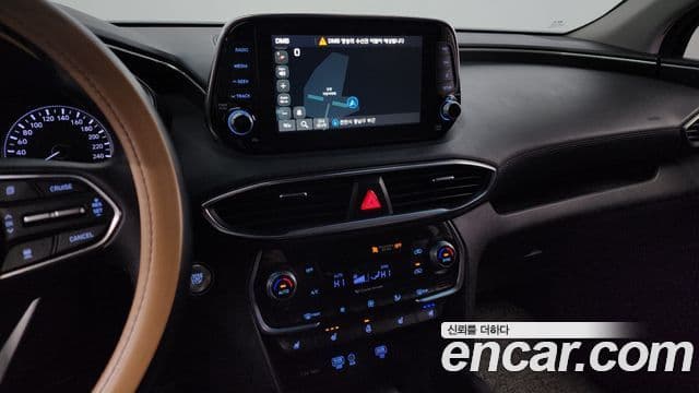 Hyundai Santa Fe TM Exclusive Special, 2019 16