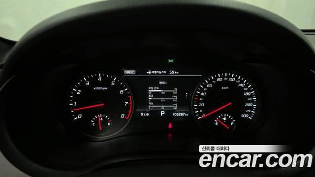 Kia 스팅어 GT, 2018 8