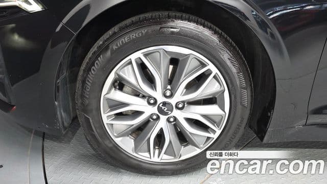 Kia K5 гибрид 3세대 Prestige, 2022 все фото