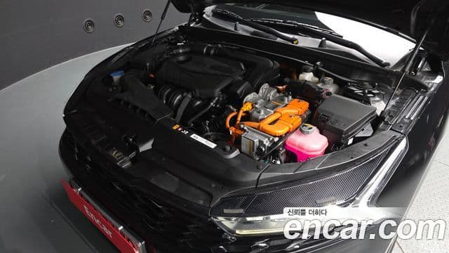 Kia K5 гибрид 3세대 Prestige, 2022 6