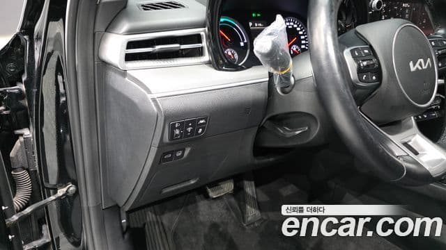 Kia K5 гибрид 3세대 Prestige, 2022 14