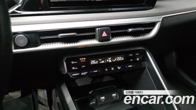 Kia K5 гибрид 3세대 Prestige, 2022 18