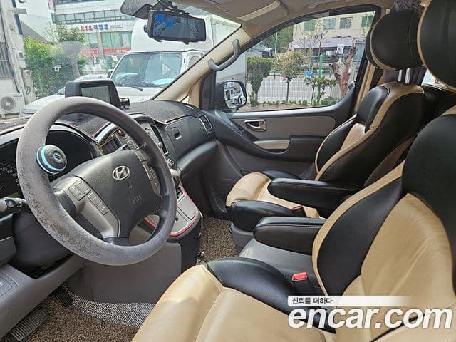 Hyundai Grand Starex кемпер, 2011 17