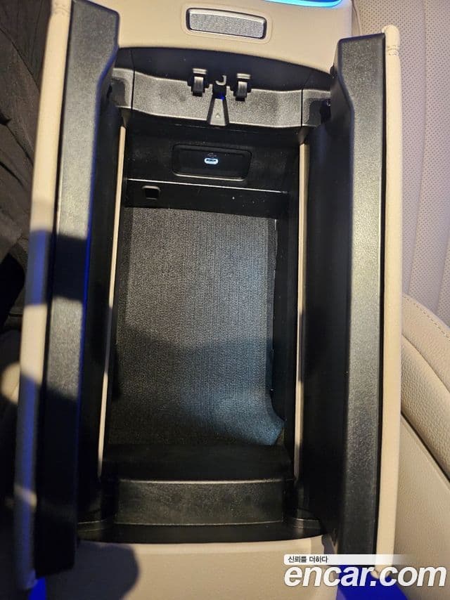 Mercedes-Benz E-класс W214 Exclusive, 2026 12