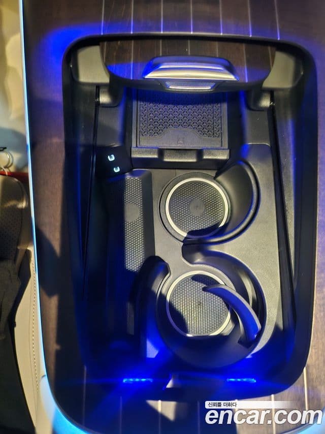 Mercedes-Benz E-класс W214 Exclusive, 2026 13