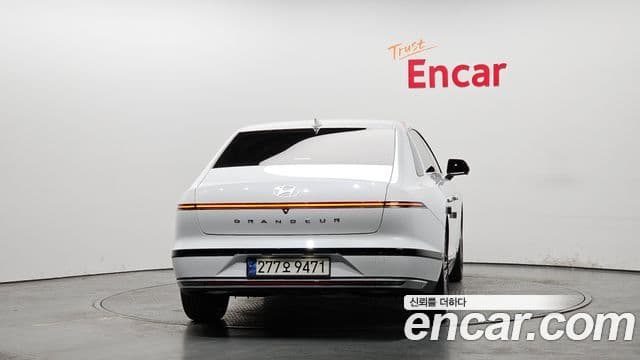 Hyundai Grandeur гибрид (GN7) Exclusive, 2025 4