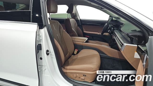 Hyundai Grandeur гибрид (GN7) Exclusive, 2025 10