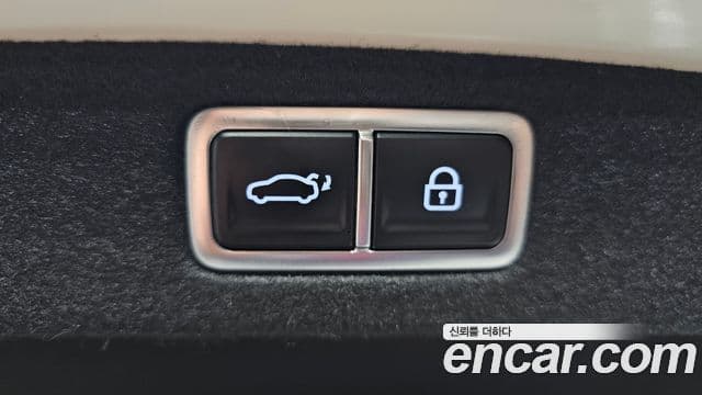 Hyundai Grandeur гибрид (GN7) Exclusive, 2025 20