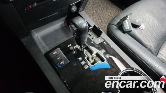 Kia Mohave 4WD KV300, 2013 9