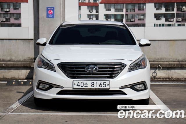 Hyundai LF Sonata Premium, 2015 2
