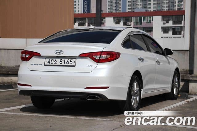 Hyundai LF Sonata Premium, 2015 4