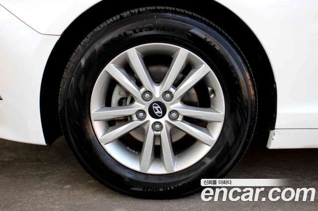 Hyundai LF Sonata Premium, 2015 8