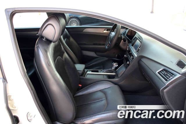 Hyundai LF Sonata Premium, 2015 18
