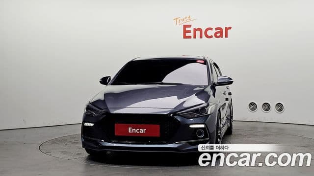 Hyundai Avante AD 1.6 турбо Sport, 2017 3