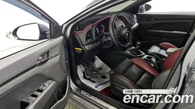 Hyundai Avante AD 1.6 турбо Sport, 2017 10