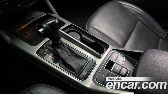 Kia K7 гибрид Prestige, 2015 9