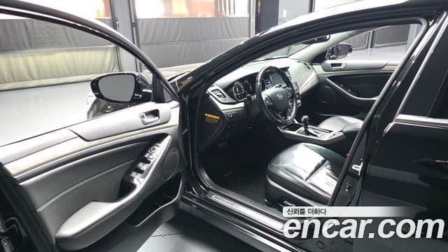 Kia K7 гибрид Prestige, 2015 10