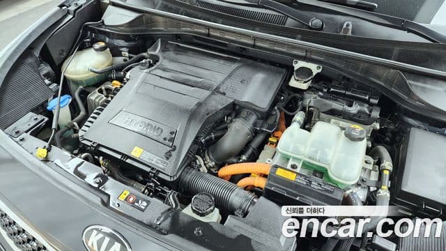 Kia Niro Prestige, 2017 6