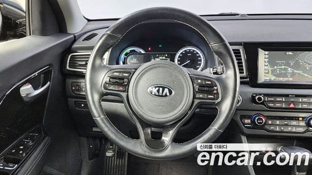Kia Niro Prestige, 2017 13
