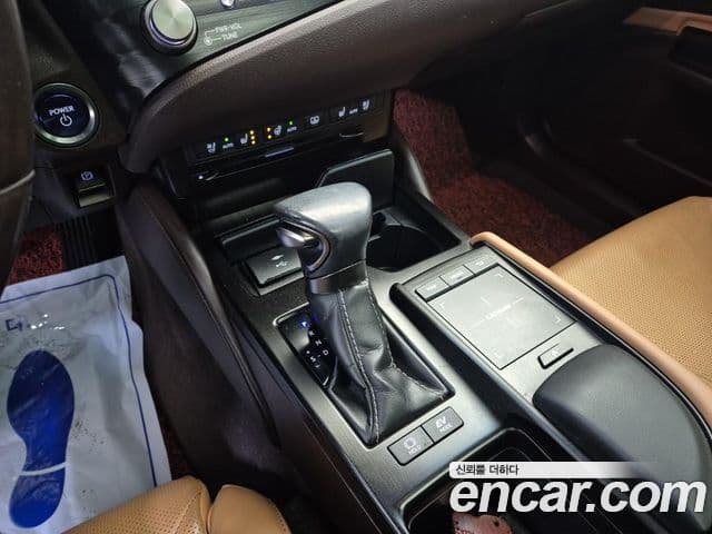 Lexus ES300h 7세대 Luxury Plus, 2021 9